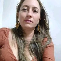 <strong>Laura Gomez</strong>