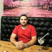 <strong>Tomas Martinez</strong>