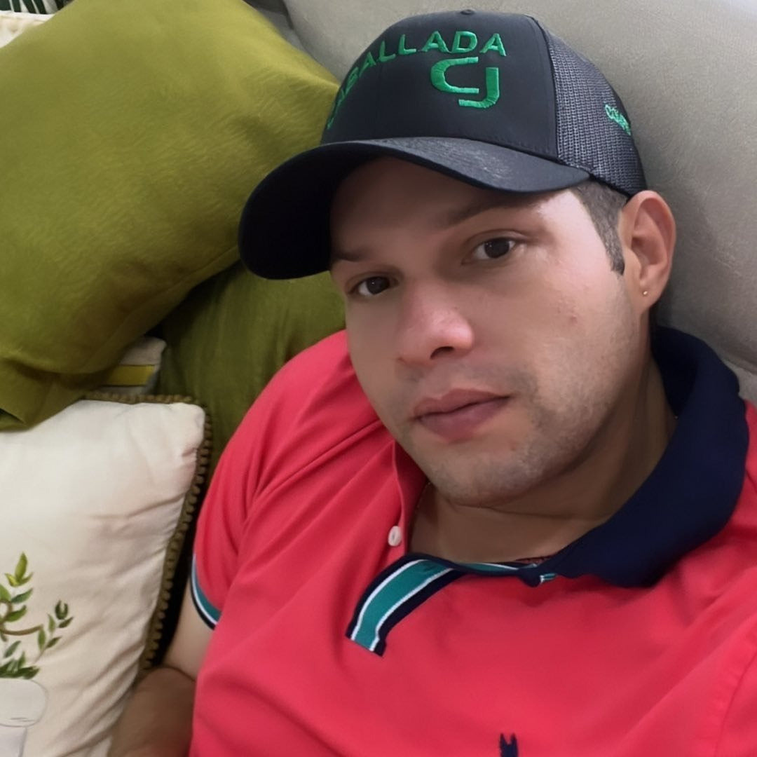 <strong>Juan Moreno</strong>